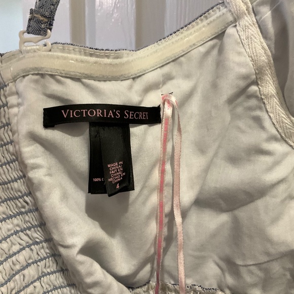 Unworn without tags summer dress from Victoria’s Secret - Picture 7 of 9